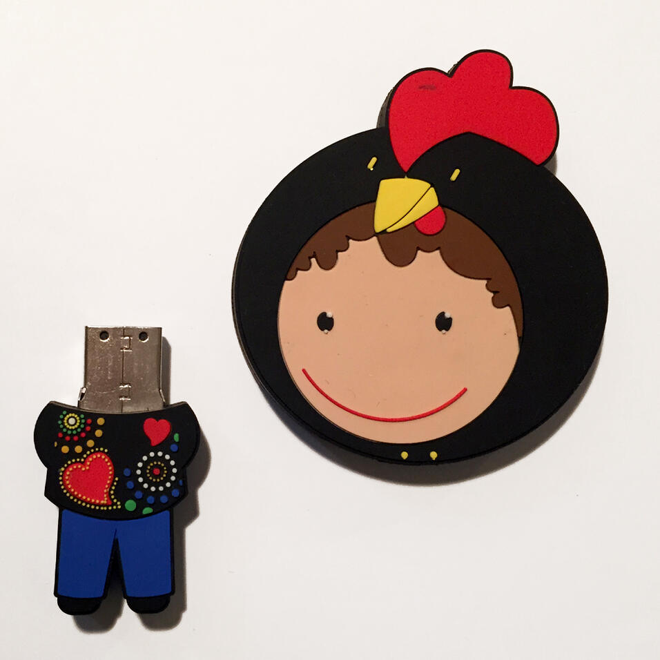 Pen USB (8 Gb) - &ldquo;Salvador&rdquo;