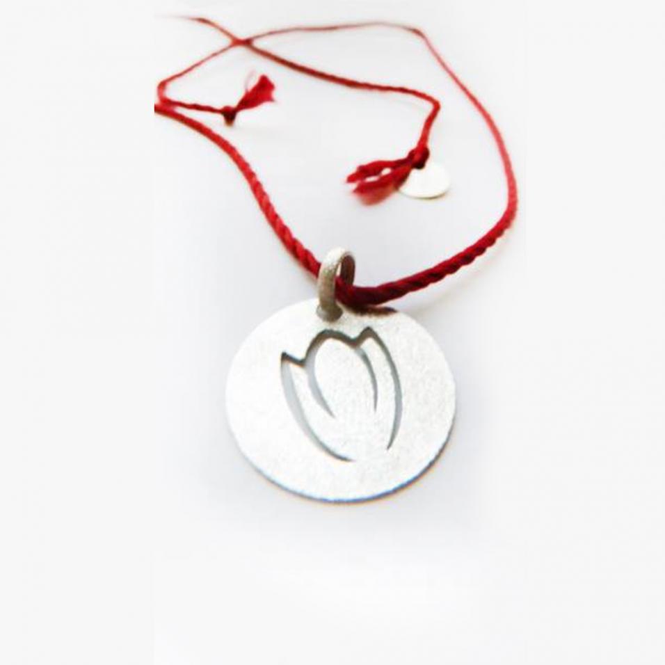Fio com Medalha &ldquo;Tulipa&rdquo;