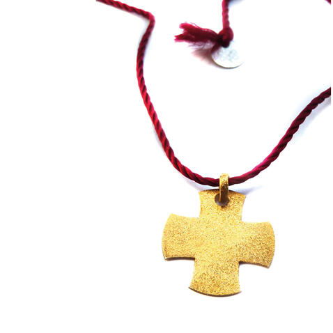 Fio com Medalha &ldquo;Cruz&rdquo;