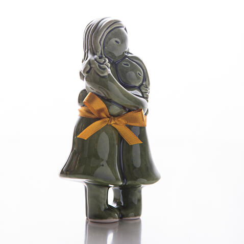 Abraço Feminino com Menina