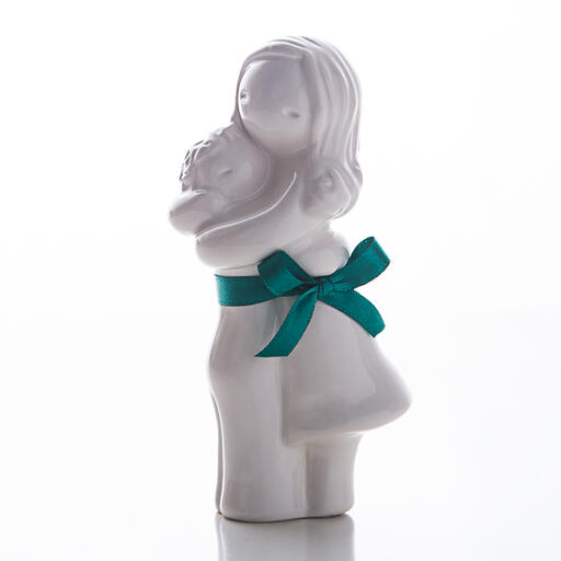 Abraço Feminino com Menino