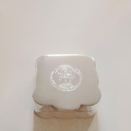 Caixa quadrada de comprimidos MINERVA